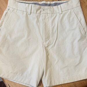 Vineyard Vines Men's Light Tan Shorts
